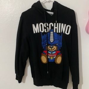 Moschino sweater